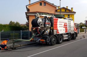 camion-grande-greggio-quartiere2